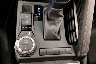 2025 Toyota Tacoma SR5 4x4 - Adaptive Cruise - Blind Spot Detection