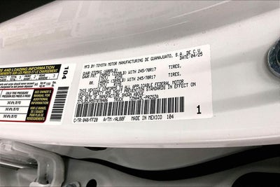 2025 Toyota Tacoma SR5 4x4 - Adaptive Cruise - Blind Spot Detection