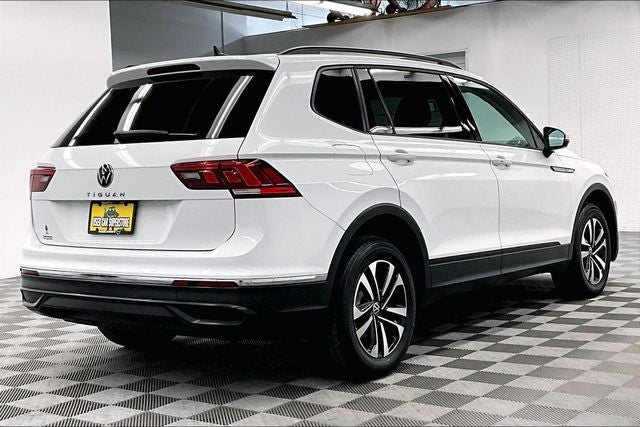 2022 Volkswagen Tiguan 2.0T S Heated Seats - Blind Spot Detection