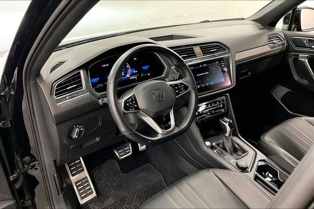 2022 Volkswagen Tiguan 2.0T SE R-Line Black AWD-Pano Roof-Adaptive Cruise-Htd Seats