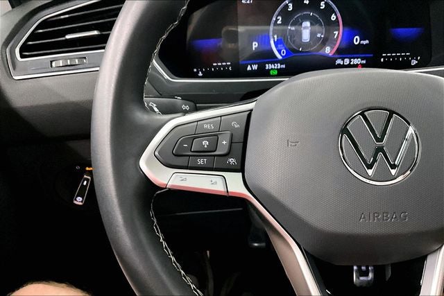 2023 Volkswagen Tiguan 2.0T SE R-Line Black