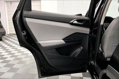 2023 Volkswagen Taos 1.5T SE Pano Roof - Adaptive Cruise - Htd Seats