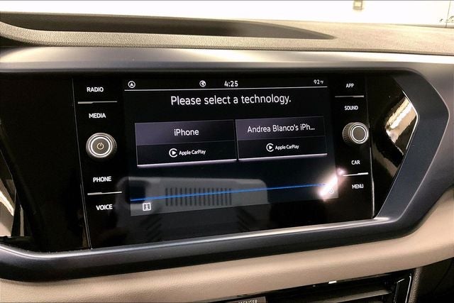 2023 Volkswagen Taos 1.5T SE Pano Roof - Adaptive Cruise - Htd Seats