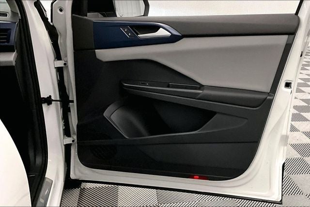 2023 Volkswagen Taos 1.5T SE Pano Roof - Adaptive Cruise - Htd Seats
