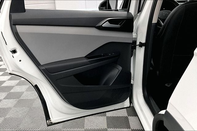 2023 Volkswagen Taos 1.5T SE Pano Roof - Adaptive Cruise - Htd Seats