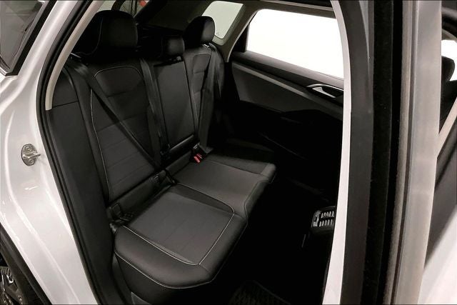 2023 Volkswagen Taos 1.5T SE Pano Roof - Adaptive Cruise - Htd Seats