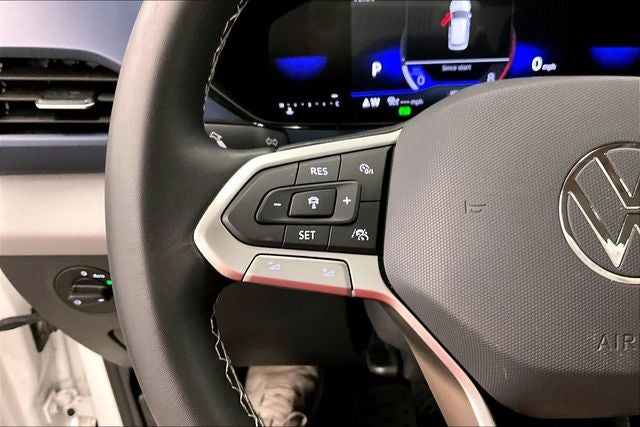 2023 Volkswagen Taos 1.5T SE Pano Roof - Adaptive Cruise - Htd Seats