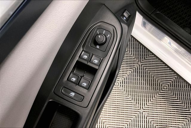 2023 Volkswagen Taos 1.5T SE Pano Roof - Adaptive Cruise - Htd Seats
