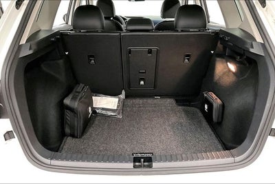 2023 Volkswagen Taos 1.5T SE Pano Roof - Adaptive Cruise - Htd Seats