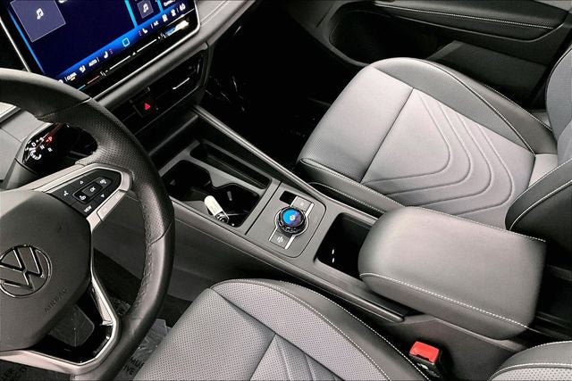 2025 Volkswagen Tiguan 2.0T SE R-Line Black