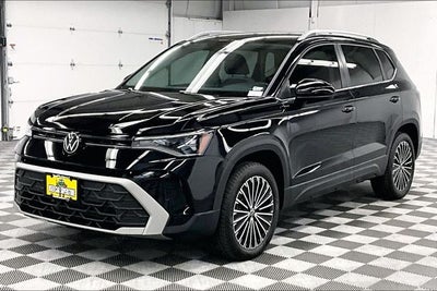 2025 Volkswagen Taos 1.5T SE Adaptive Cruise - Blind Spot Detection