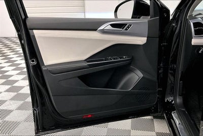 2025 Volkswagen Taos 1.5T SE Adaptive Cruise - Blind Spot Detection