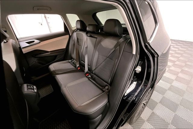 2025 Volkswagen Taos 1.5T SE Adaptive Cruise - Blind Spot Detection