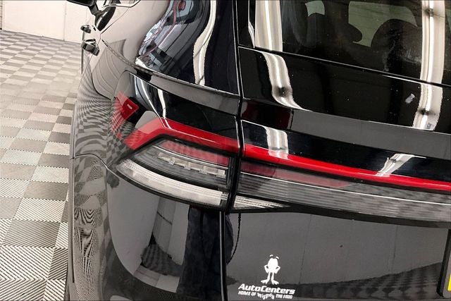 2025 Volkswagen Taos 1.5T SE Adaptive Cruise - Blind Spot Detection