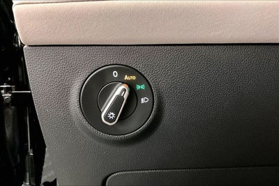 2025 Volkswagen Taos 1.5T SE Adaptive Cruise - Blind Spot Detection