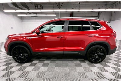 2024 Volkswagen Taos 1.5T SE AWD-Adaptive Cruise-Htd Seats-Blind Spot Monitor