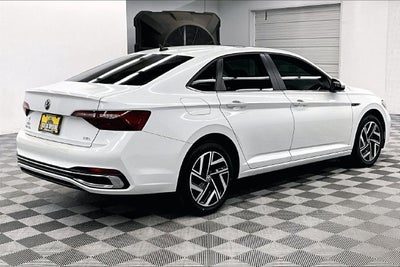 2024 Volkswagen Jetta 1.5T SEL Sunroof-Adaptive Cruise-Htd/Cooled Leather