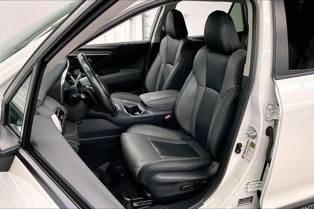 2025 Subaru Outback Onyx Edition AWD-Sunroof-Adaptive Cruise-Htd Seats