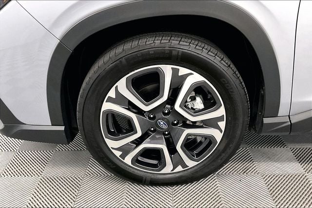 2023 Subaru Ascent Limited AWD - Pano Roof - Adaptive Cruise - Htd Leather