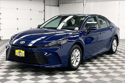 2025 Toyota Camry LE AWD - Adaptive Cruise - Blind Spot Detection