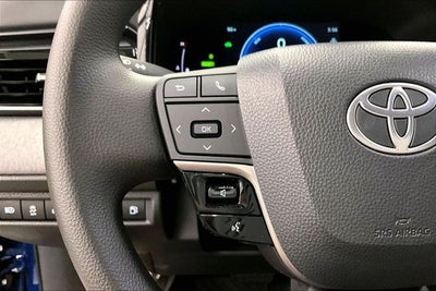 2025 Toyota Camry LE AWD - Adaptive Cruise - Blind Spot Detection