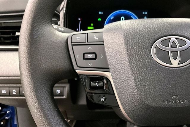2025 Toyota Camry LE AWD - Adaptive Cruise - Blind Spot Detection