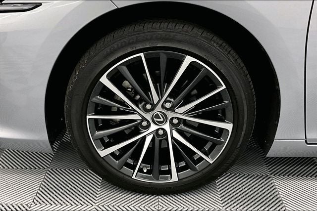 2022 Lexus ES 350