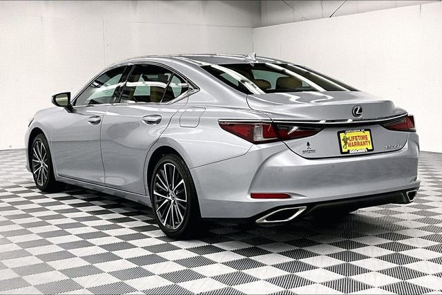 2022 Lexus ES 350