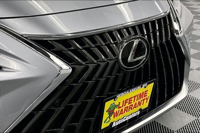 2022 Lexus ES 350