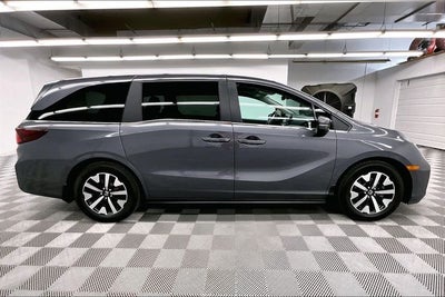 2025 Honda Odyssey EX-L Sunroof-Adaptive Cruise-Htd Leather