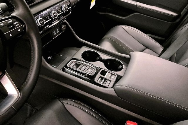 2025 Honda Pilot EX-L AWD-Heated Seats