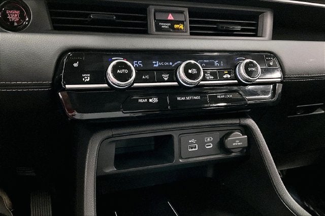 2025 Honda Pilot EX-L AWD-Heated Seats