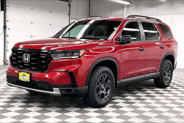 2023 Honda Pilot TrailSport AWD - Pano Roof - Adaptive Cruise - Htd Seats
