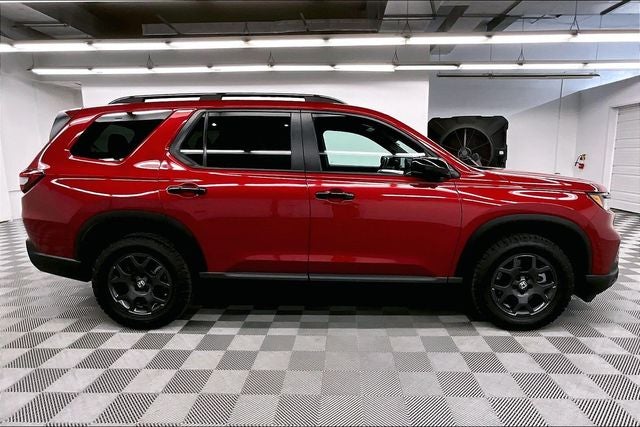 2023 Honda Pilot TrailSport AWD - Pano Roof - Adaptive Cruise - Htd Seats