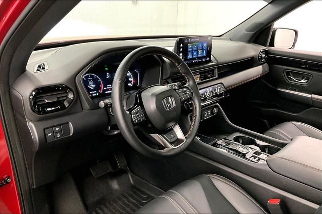 2023 Honda Pilot TrailSport AWD - Pano Roof - Adaptive Cruise - Htd Seats