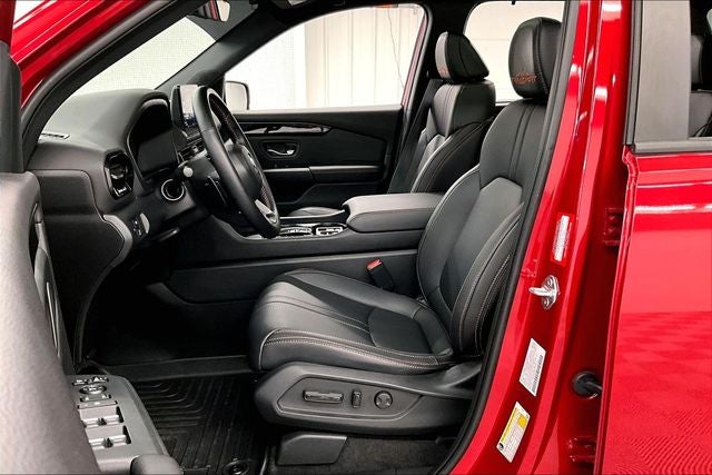 2023 Honda Pilot TrailSport AWD - Pano Roof - Adaptive Cruise - Htd Seats