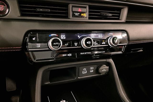 2023 Honda Pilot TrailSport AWD - Pano Roof - Adaptive Cruise - Htd Seats