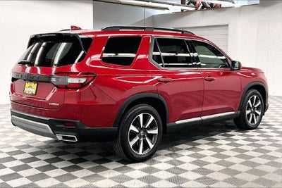 2024 Honda Pilot Touring