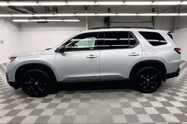2026 Honda Pilot Black Edition AWD - Pano Roof - Htd/Cooled Leather
