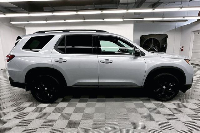 2026 Honda Pilot Black Edition AWD - Pano Roof - Htd/Cooled Leather
