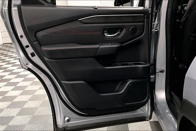 2026 Honda Pilot Black Edition AWD - Pano Roof - Htd/Cooled Leather