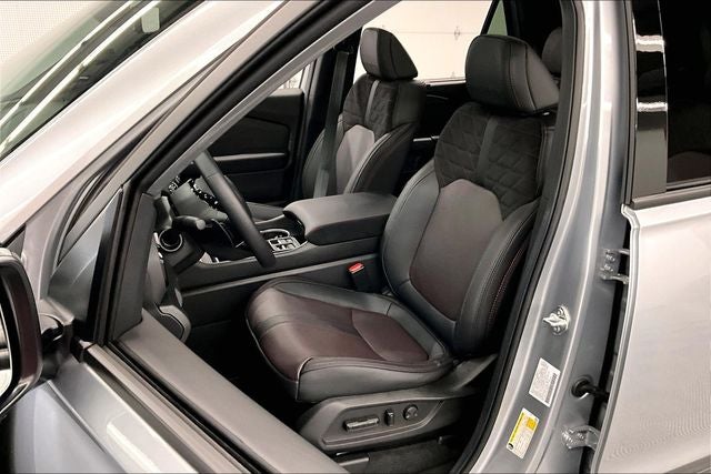 2026 Honda Pilot Black Edition AWD - Pano Roof - Htd/Cooled Leather