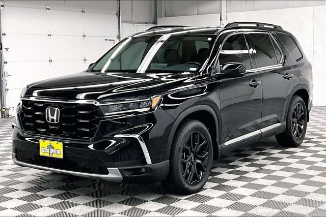 2025 Honda Pilot Touring Pano Roof - Htd Leather - Adaptive Cruise