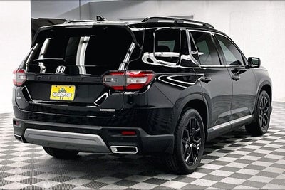 2025 Honda Pilot Touring Pano Roof - Htd Leather - Adaptive Cruise