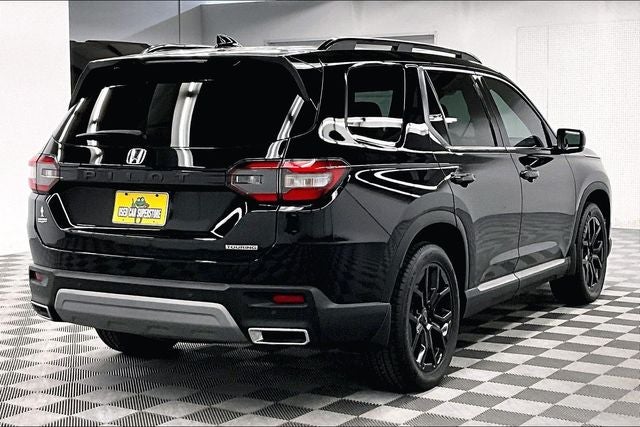 2025 Honda Pilot Touring Pano Roof - Htd Leather - Adaptive Cruise