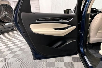 2023 Buick Enclave Essence Heated Seats-Sunroof