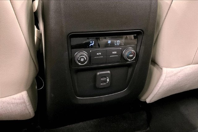 2023 Buick Enclave Essence Heated Seats-Sunroof