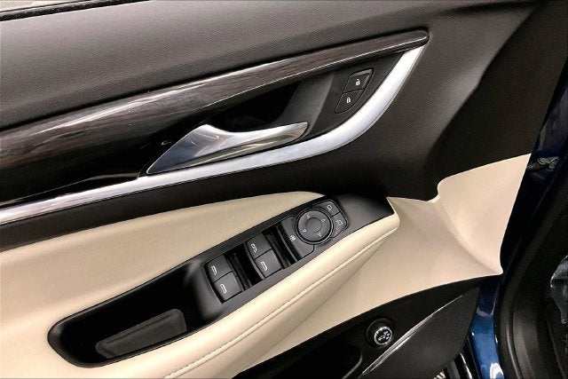 2023 Buick Enclave Essence Heated Seats-Sunroof
