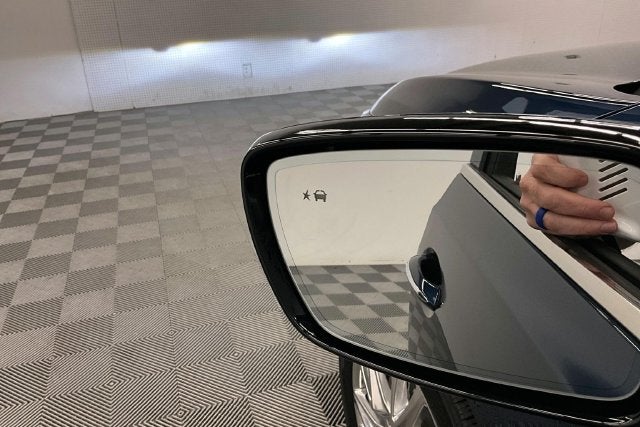 2023 Buick Enclave Essence Heated Seats-Sunroof