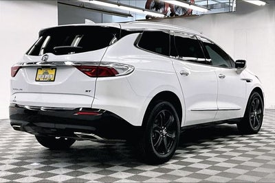 2024 Buick Enclave Essence Dual Moonroof - Adaptive Cruise - Htd Leather